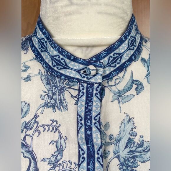 Alice and Olivia Blouson Sleeve Top size M - Picture 8 of 16